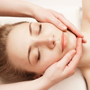 Массаж лица и декольте фото