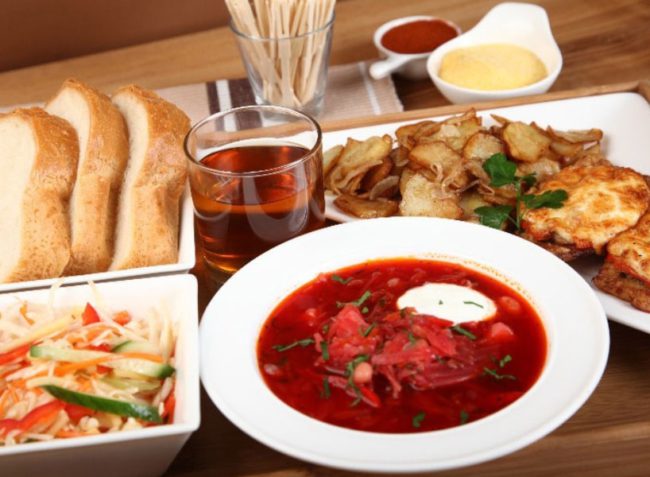 Бизнес-ланчи в Lobby & Rest Bar. Бизнес-ланчи в Lobby & Rest Bar.