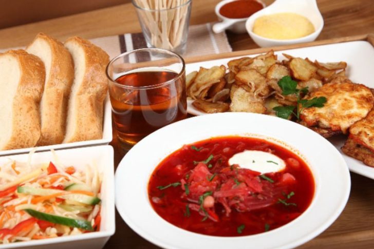 Бизнес-ланчи в Lobby & Rest Bar. Бизнес-ланчи в Lobby & Rest Bar.